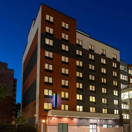 Holiday Inn Express & Suites Bronx - Barnabas Area By Ihg-2